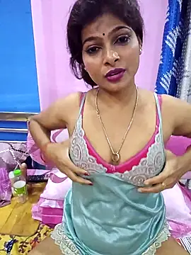 SUZY_QUEEN01 – Naživo XXX chat