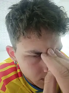 XXX chat uživo modela Axel_Romanov