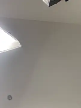 AnnaFlowerBabe 现场XXX聊天