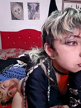 Cute_Chrixxx élő XXX-chatje