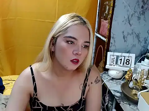 blonditax1111 Pertunjukan Webcam
