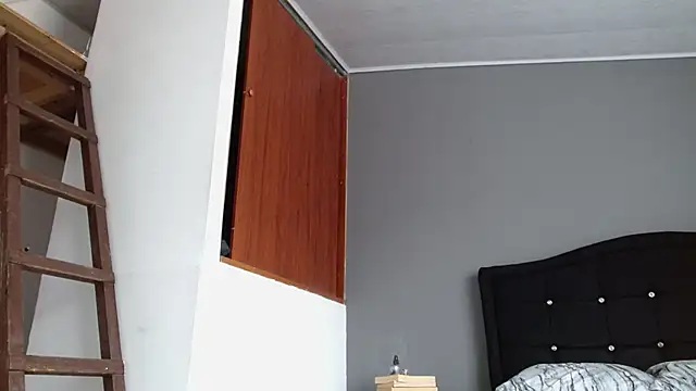 Emilia_1995 Live XXX-chat