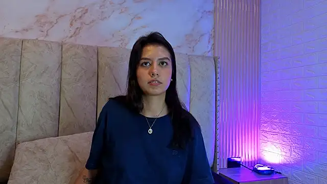 Czat XXX na żywo – Alahia_Bloom