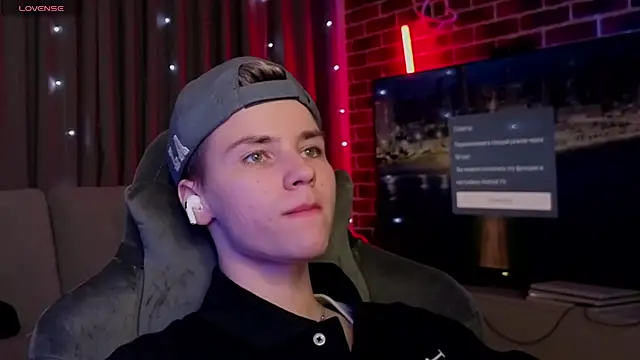 Онлайн чат XXX Jean_Willson