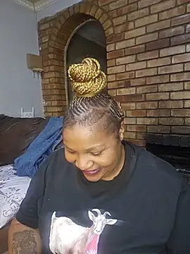 Baeboo83's Live XXX Chat