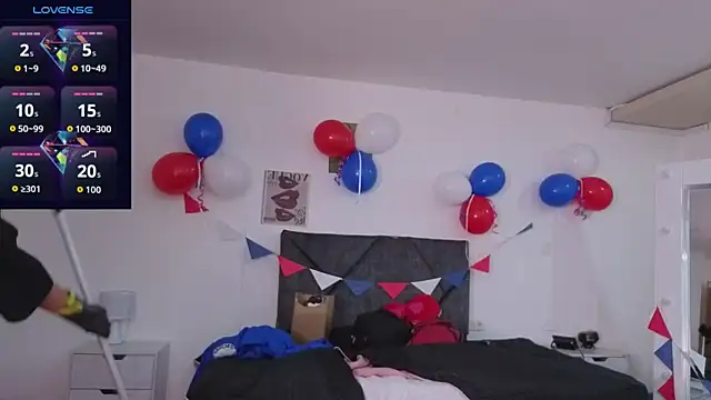 Živý XXX chat _sharlotte777
