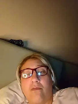 Chat +18 de Manu6769 ao vivo