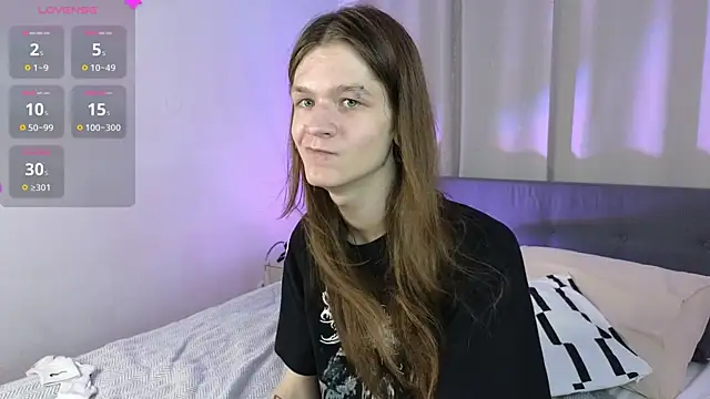 l1l2th Show in webcam