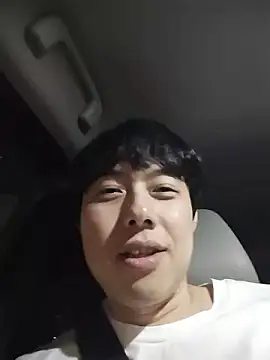 whitebriefboy 라이브 XXX 채팅