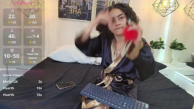 Baby_curlyのライブXXXチャット