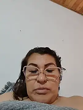 AlexxiaaMat élő XXX-chatje