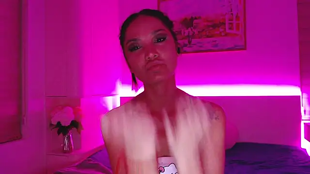 Ohmy_Linda Chat XXX live