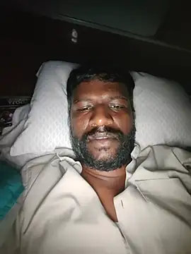 Paramkeerthin Webbikameraesitys
