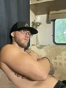Silusgrain Live XXX chat