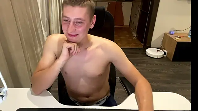 Keksik_: вебкам-шоу