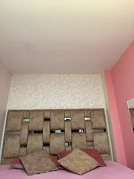 sophia_pink17's Webcam Show