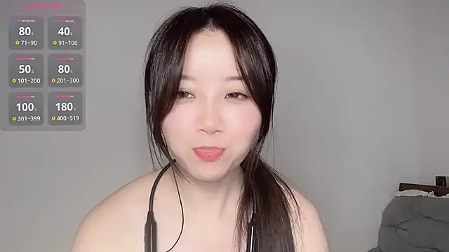 77-Vicky's Live XXX Chat