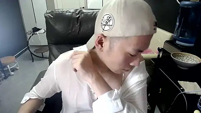 yichen008 即時 XXX 聊天