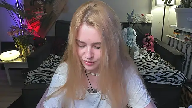 Alexa_PirsのライブXXXチャット