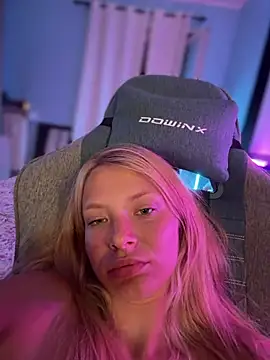XXX chat uživo modela AnastasiaAniess