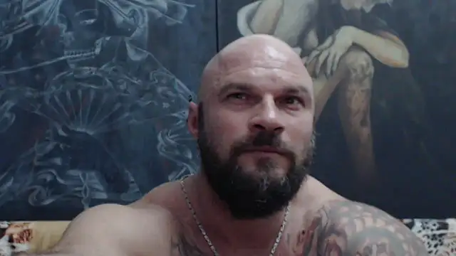 viking_30 Chat XXX live