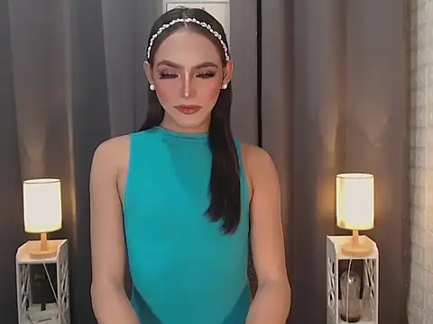 Chat XXX en directo de asian_slutt143