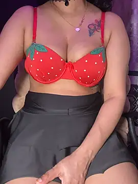 Alana_Queen_XのライブXXXチャット