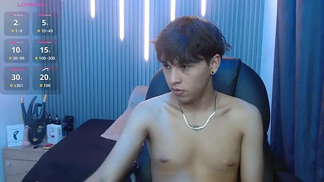 Онлайн чат XXX StiwenTwink