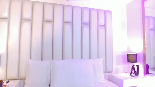 aandreaperez Live XXX Chat