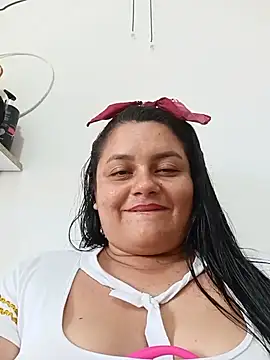 Dirty-violeta_19's Live XXX Chat
