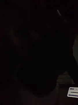 Bleulavan Live XXX chat