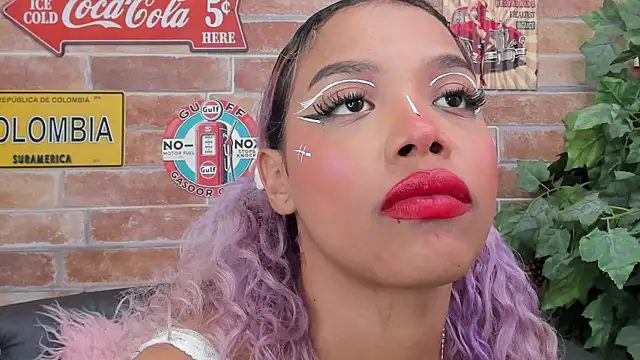 Czat XXX na żywo – foxy__karla