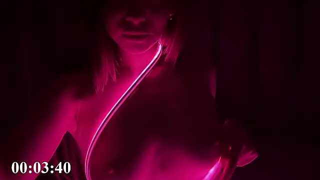 AmandaBalesのライブXXXチャット