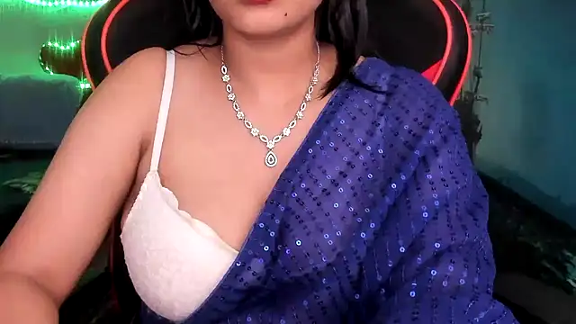 Živý XXX chat Indian_tickly