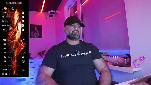 HAIR-MAN élő XXX-chatje