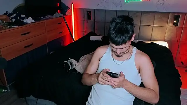 JordanShow Adlı Modelin Canlı XXX Sohbeti