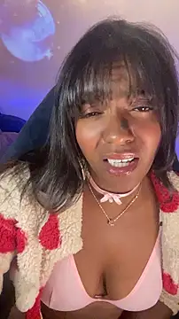 Chat +18 de Emilly_Mayfair ao vivo