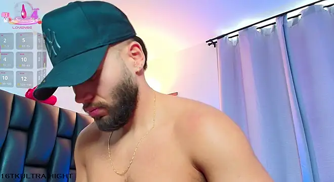 ThiagoHunkのライブXXXチャット