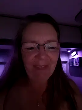 Mone_Live Chat XXX live