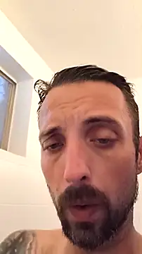 MrDGrey Show in webcam