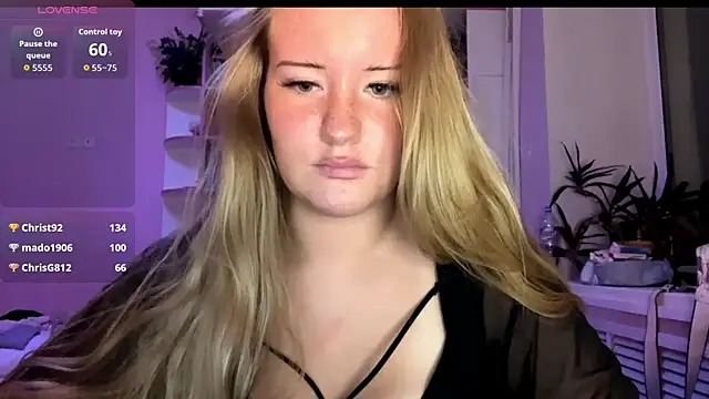Lisi_Kiss_'s Live XXX Chat