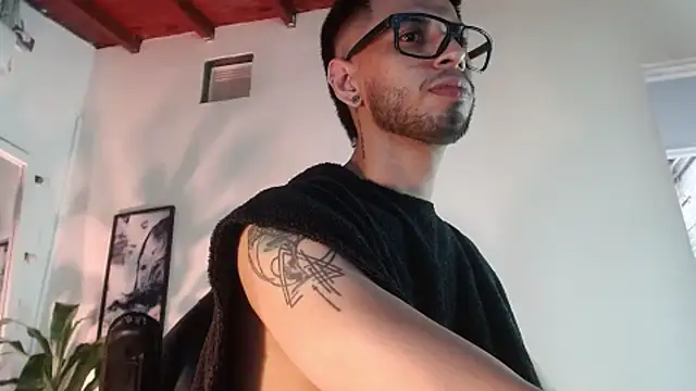 Colby_brown03: απευθείας συνομιλία ΧΧΧ
