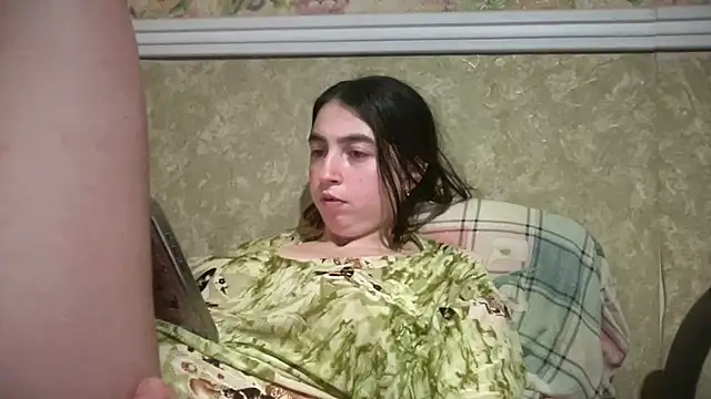 Aphr0ditee Live XXX Chat