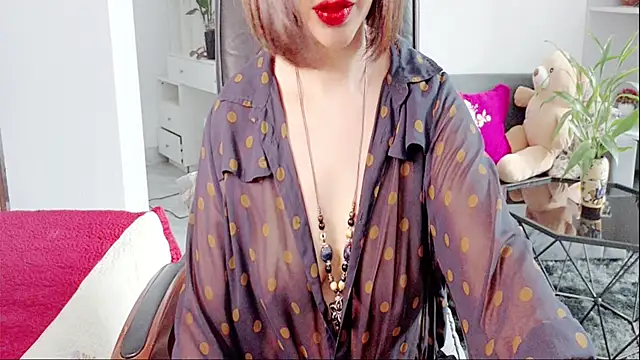 Chatroom XXX en direct de Miu-Le