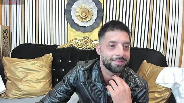 Chat XXX en directo de TommyDum