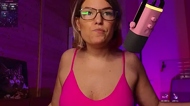 XXX chat uživo modela Lady_Shine