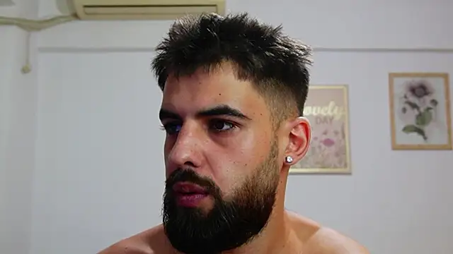HairyRobxxx Live XXX Chat