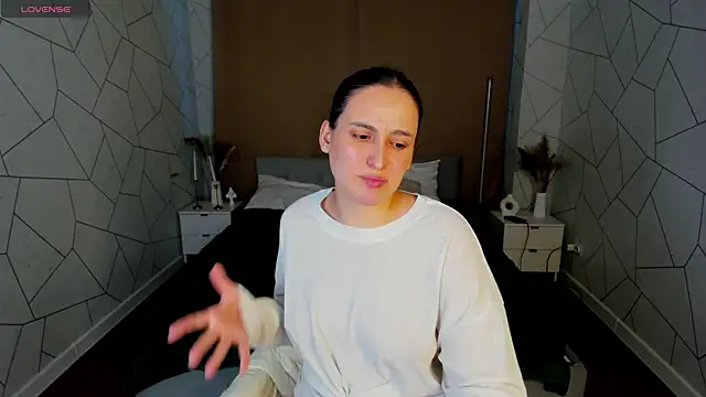 Elizabet_Colllins Chat XXX in diretta