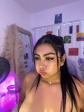 NatashaBrown12's Live XXX Chat