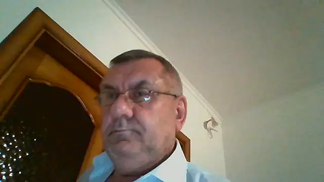 machomale3's Live XXX Chat